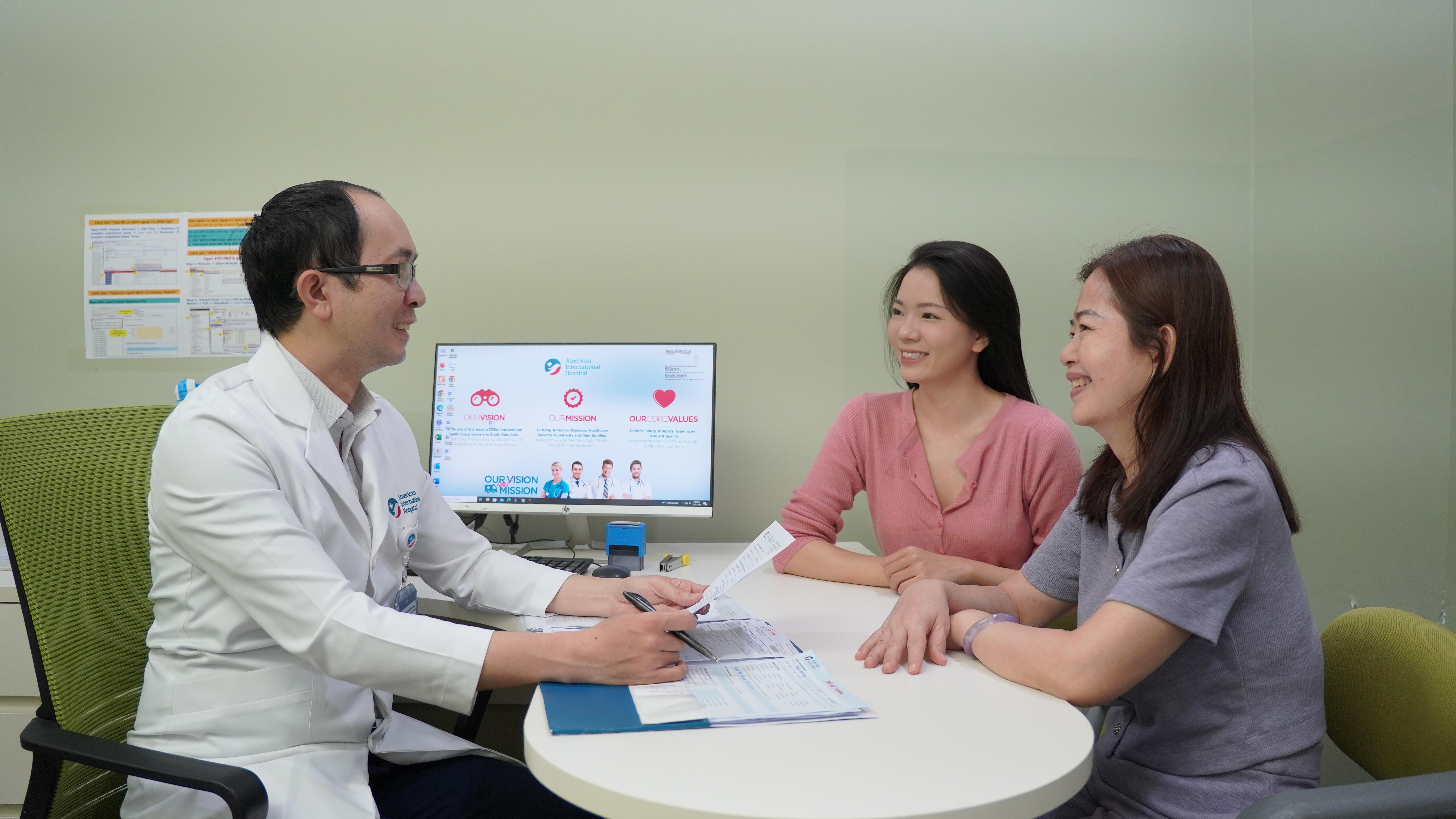 HOT TIKTOKER TRUONG NHA DINH SHARES EXPERIENCE WITH HER MOTHER IN GENERAL CANCER SCREENING AT AIH