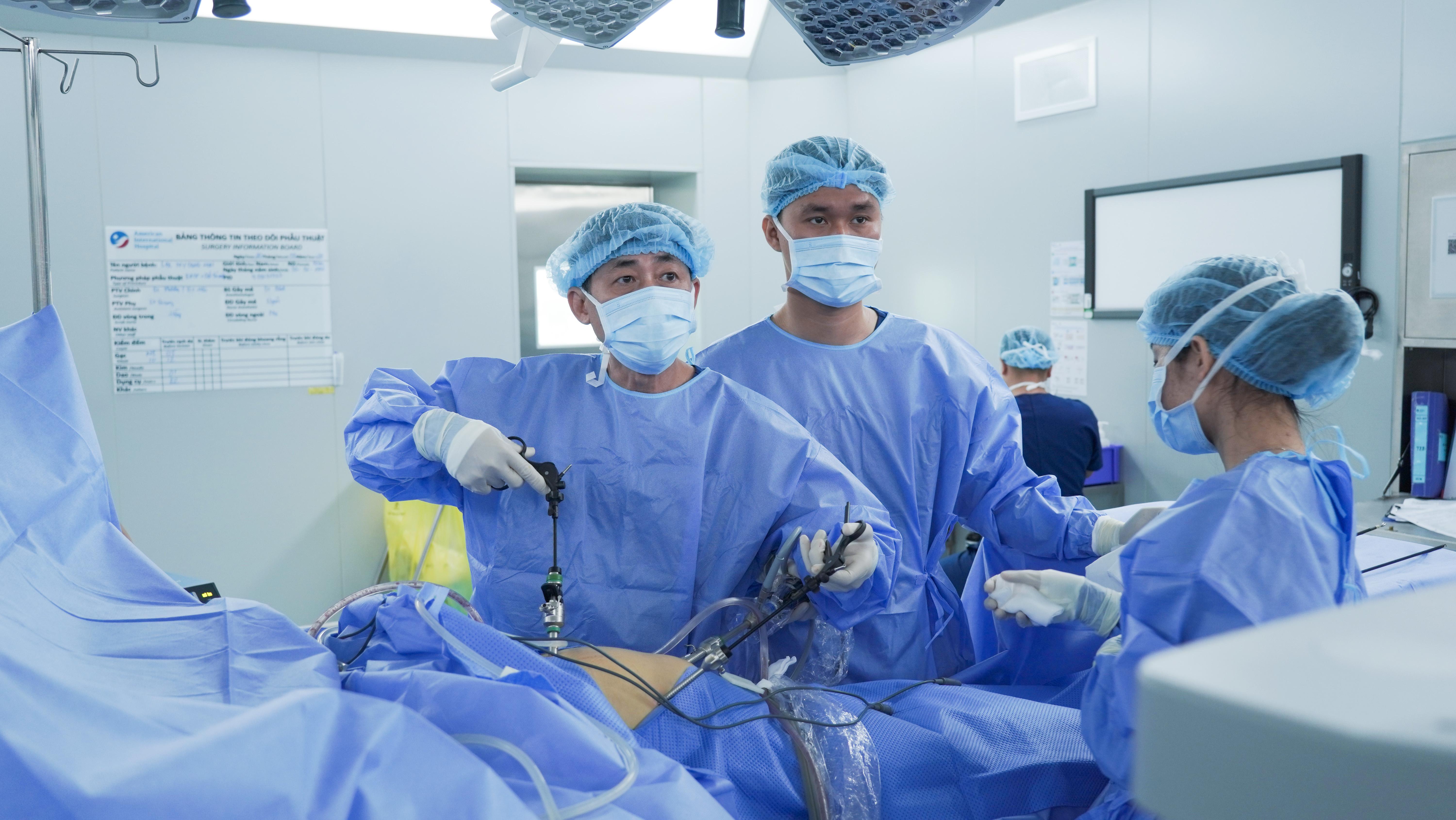 SỎI MẬT “KÉP” PHỨC TẠP ĐƯỢC XỬ TRÍ BẰNG ERCP VÀ NỘI SOI ÍT XÂM LẤN