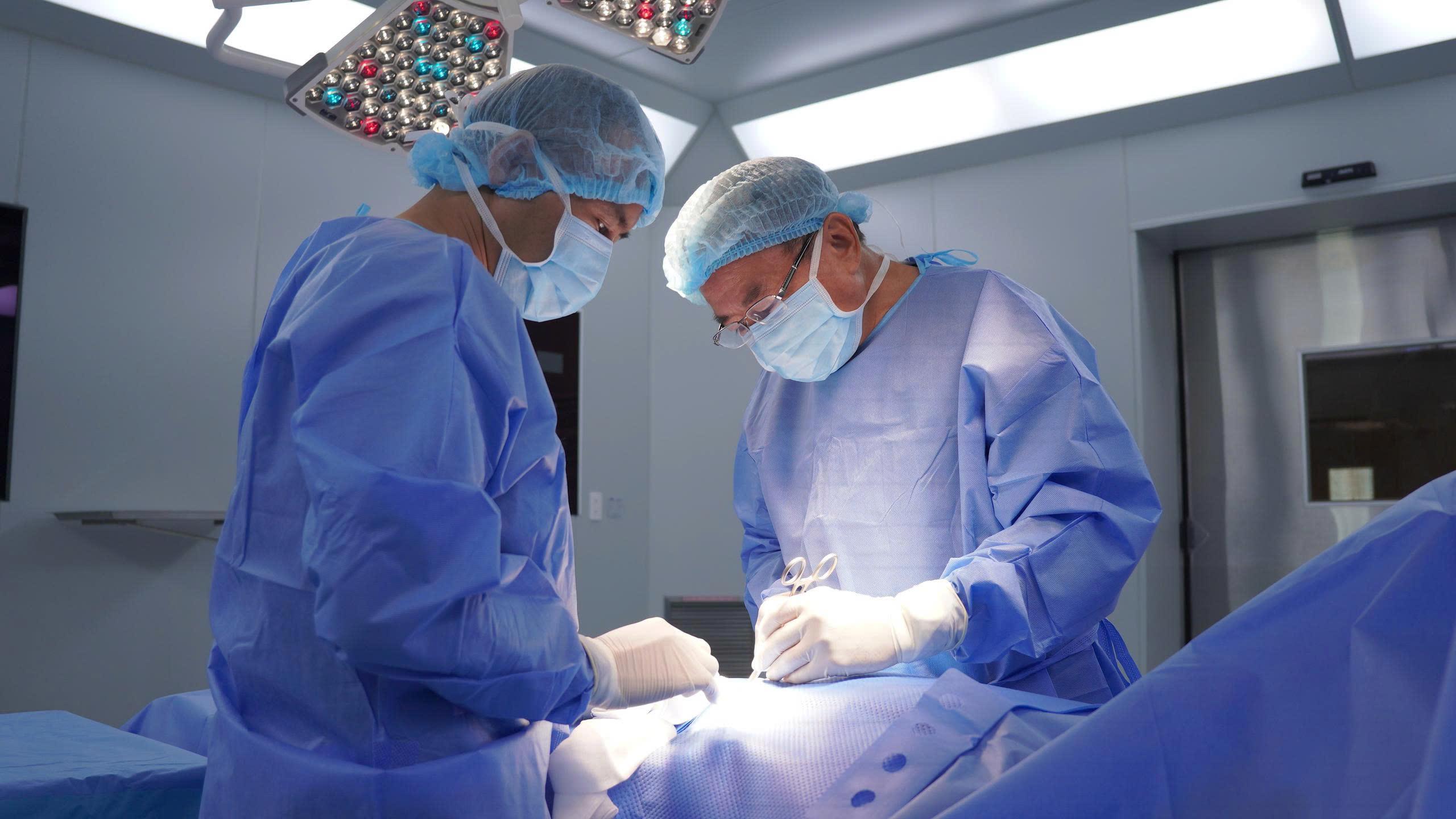 TREATMENT OF A RARE STAGHORN KIDNEY STONE USING A MINIMALLY INVASIVE TECHNIQUE