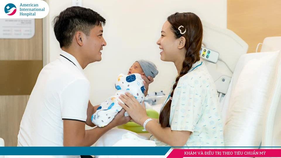 Hành trình sinh nở đầy ý nghĩa của diễn viên Thành Đạt và ca sĩ Hải Băng